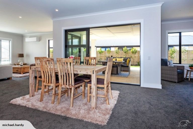 Photo of property in 150 Kupe Drive, Whitianga, 3510