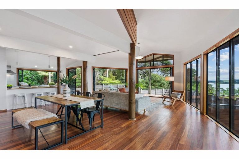 Photo of property in 19 Anchorage Heights Place, Kerikeri, 0294