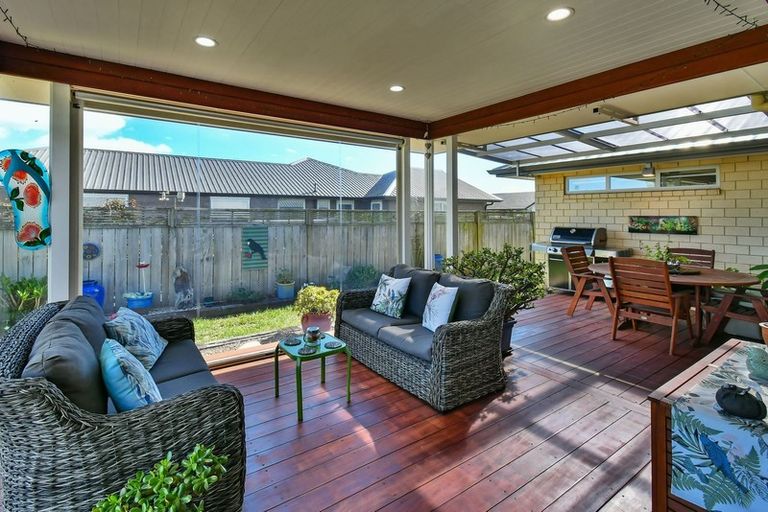 Photo of property in 15 Searle Drive, Patumahoe, Pukekohe, 2679