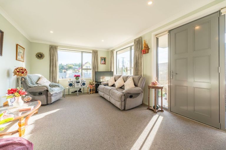 Photo of property in 94 Ronaldsay Street, Palmerston, 9430