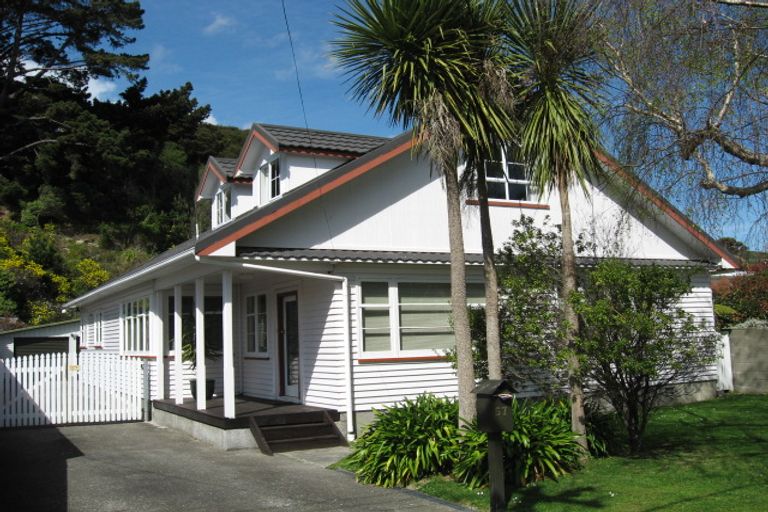 Photo of property in 57 Wyndrum Avenue, Waterloo, Lower Hutt, 5011