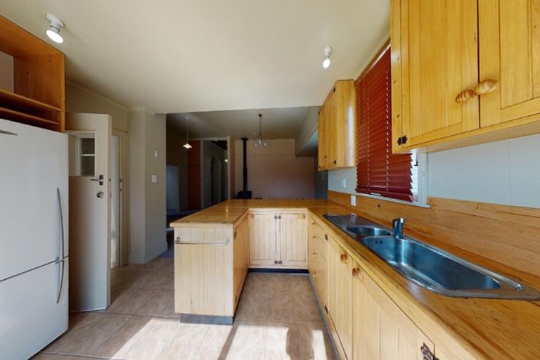 Photo of property in 36 Tawa Street, Gonville, Whanganui, 4501