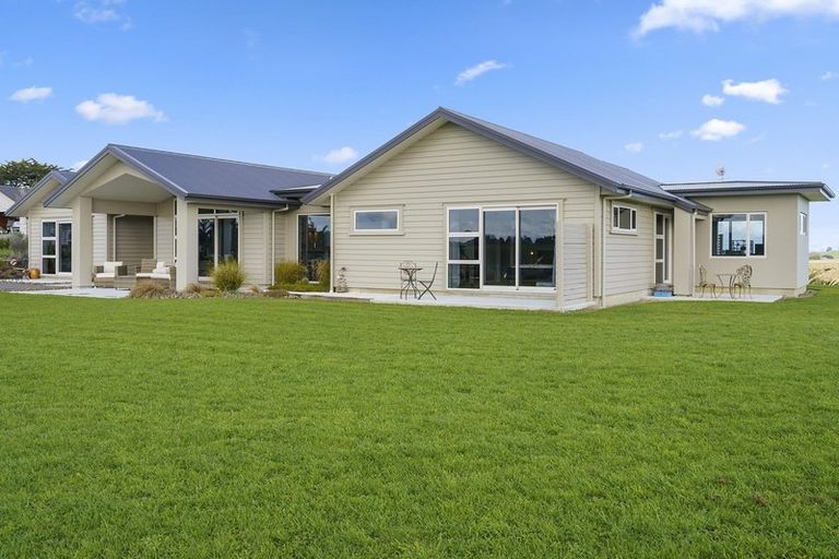 Photo of property in 58 Beechwood Road, Feilding, 4779