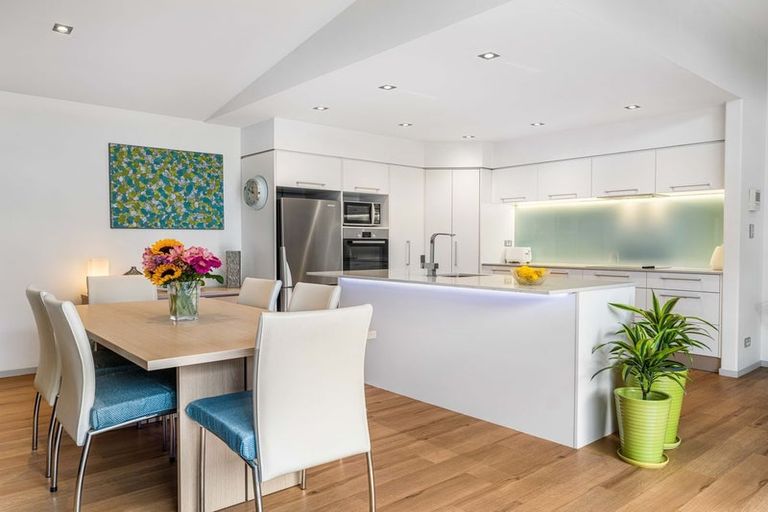 Photo of property in 8 Canmore Street, Pokeno, 2402