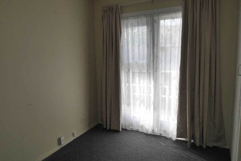 Photo of property in 235 Grimseys Road, Redwood, Christchurch, 8051