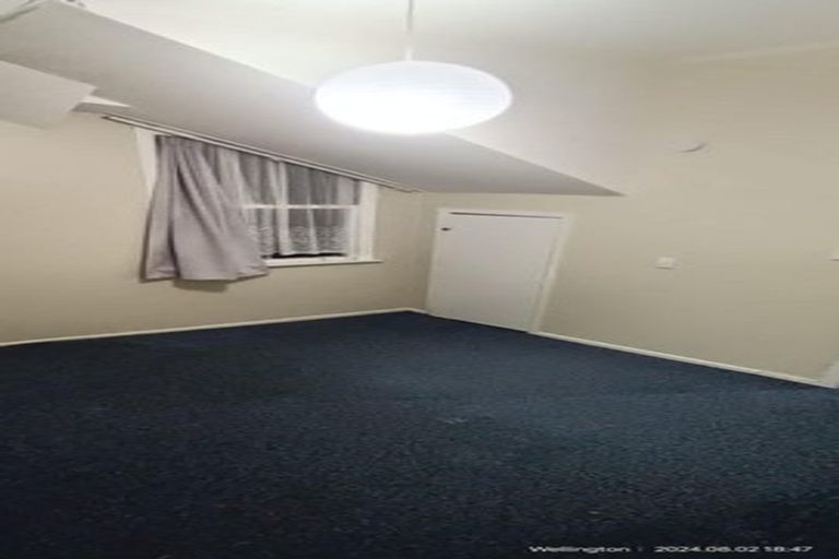 Photo of property in 1/50 Clyde Street, Island Bay, Wellington, 6023