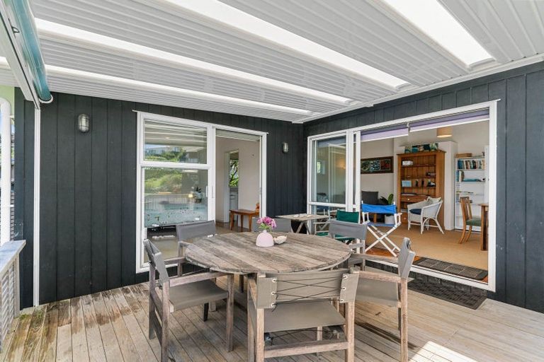 Photo of property in 1196a Cove Road, Langs Beach, Waipu, 0582