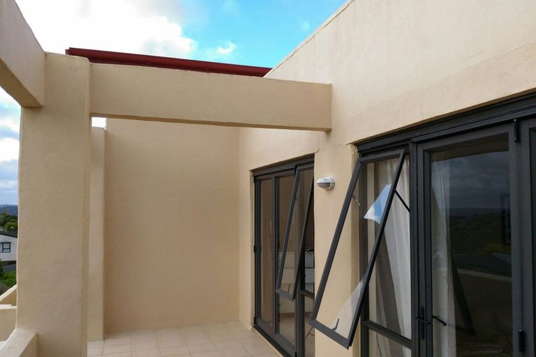 Photo of property in 15/5 Monte Cassino Place, Birkdale, Auckland, 0626