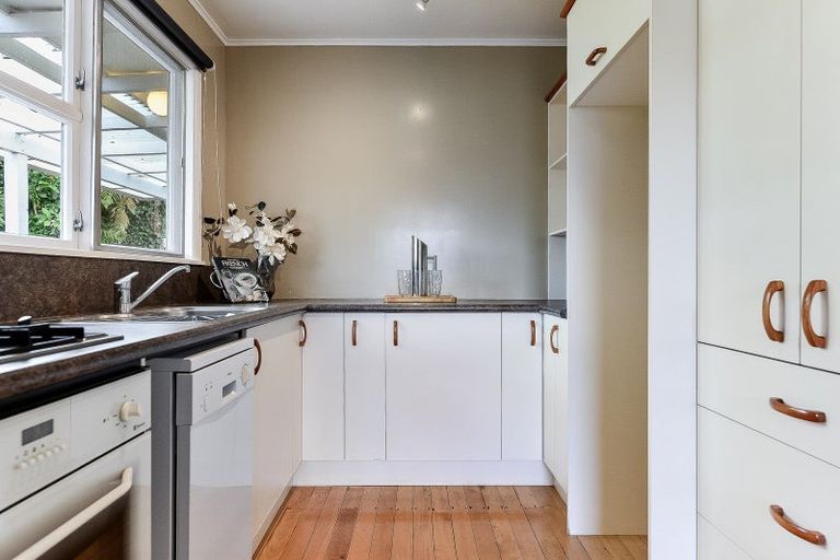 Photo of property in 12 Carlyle Avenue, Chartwell, Hamilton, 3210