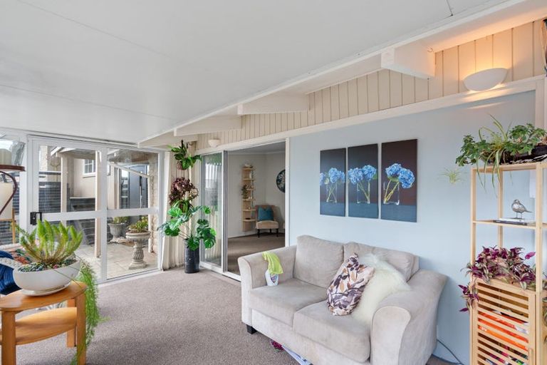 Photo of property in 25 Hillcrest Place, Avonhead, Christchurch, 8042