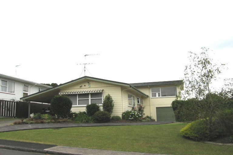 Photo of property in 7 Munstead Place, Hillcrest, Auckland, 0627