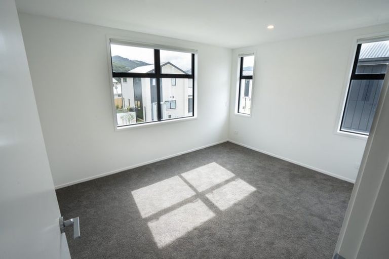 Photo of property in 11 Oliver Place, Trentham, Upper Hutt, 5018