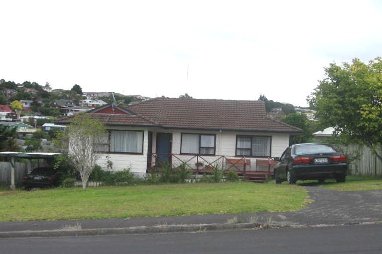 Photo of property in 119 Athena Drive, Totara Vale, Auckland, 0629