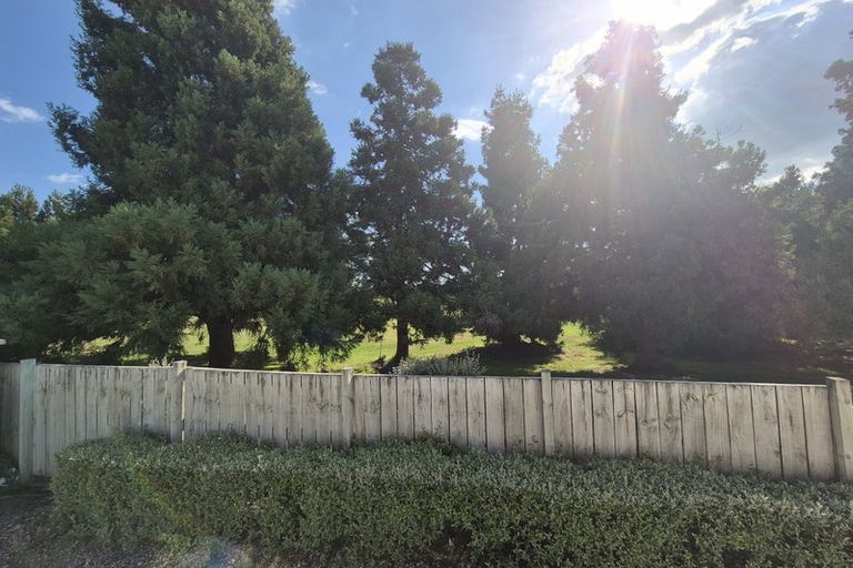 Photo of property in 3 Sandleigh Road, Hamilton Lake, Hamilton, 3204