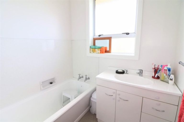 Photo of property in 3 Devon Street, Watlington, Timaru, 7910