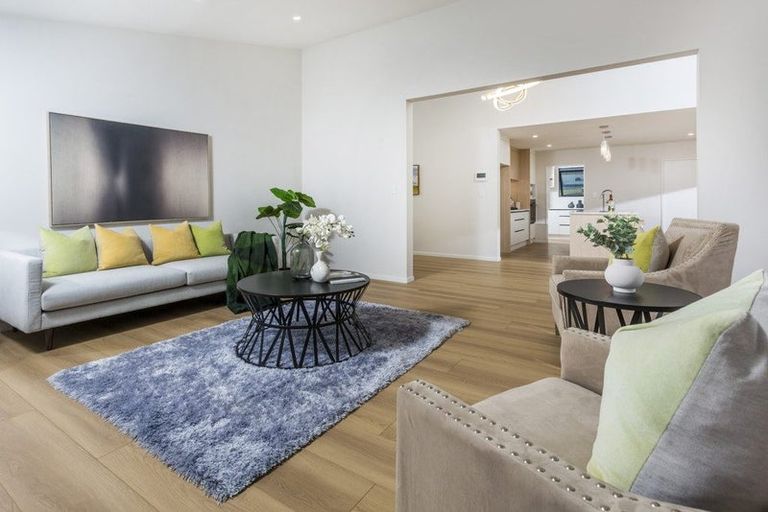 Photo of property in 35 Pinecrest Drive, Gulf Harbour, Whangaparaoa, 0930