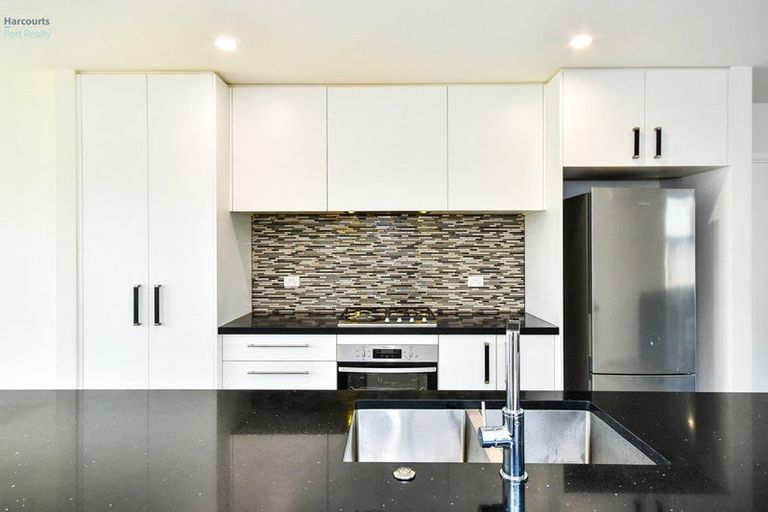 Photo of property in 4 Tomairangi Crescent, Pukekohe, 2120