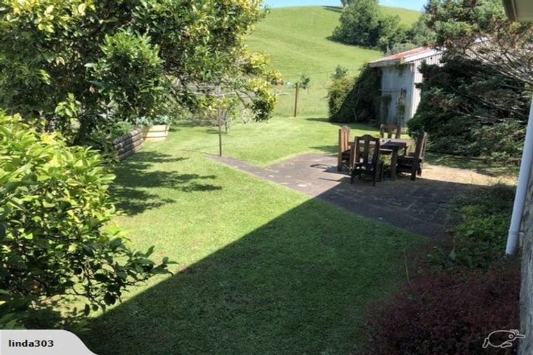 Photo of property in 16 Church Street, Tirau, 3410