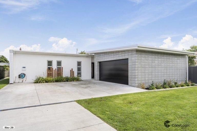 Photo of property in 22 Kelly Street, Inglewood, 4330