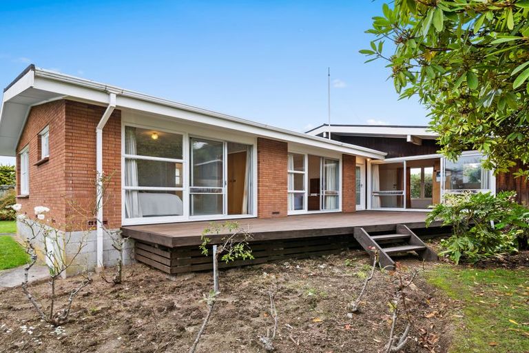 Photo of property in 13 Kamahi Place, Pukehangi, Rotorua, 3015