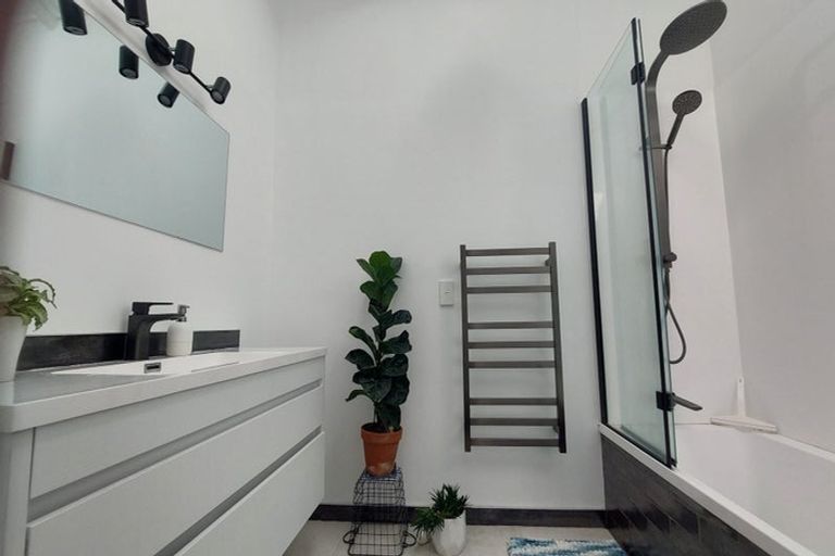 Photo of property in 30 Goodall Street, Hillsborough, Auckland, 1042