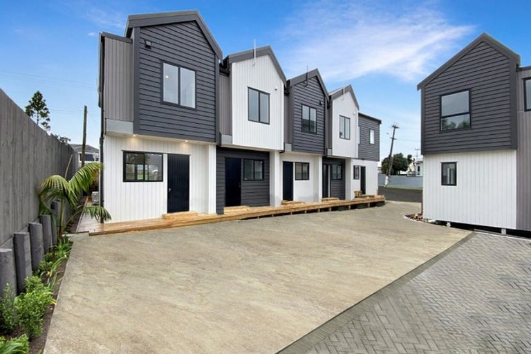Photo of property in 29d Wharf Road, Te Atatu Peninsula, Auckland, 0610