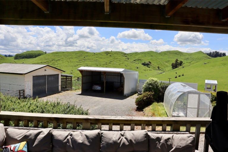 Photo of property in 71 Pukeokahu Road, Taoroa Junction, Taihape, 4793