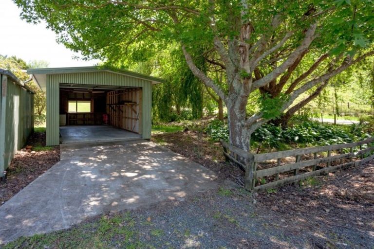 Photo of property in 2790 Long Bay Road, Coromandel, 3581