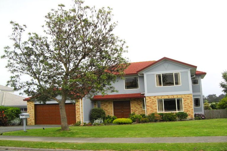 Photo of property in 14 Alverna View, Gulf Harbour, Whangaparaoa, 0930