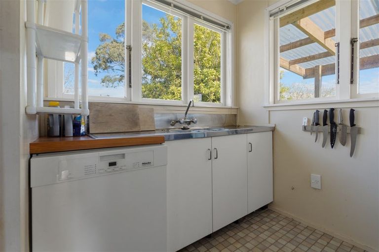 Photo of property in 15 North Road, Kawakawa, 0210