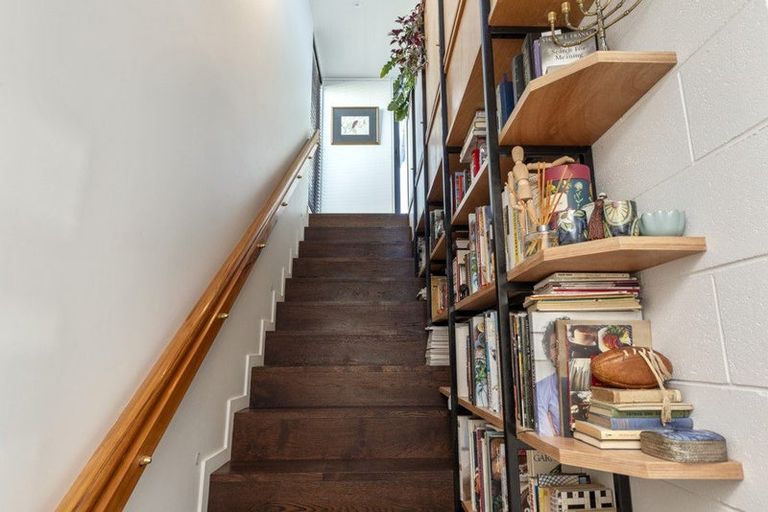 Photo of property in 24b Queens Avenue, Merivale, Christchurch, 8014