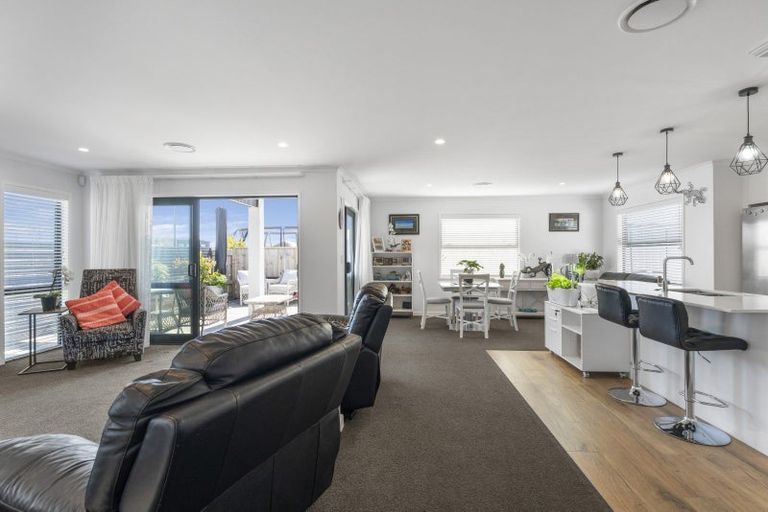 Photo of property in 1 Makomako Crescent, Wharewaka, Taupo, 3330
