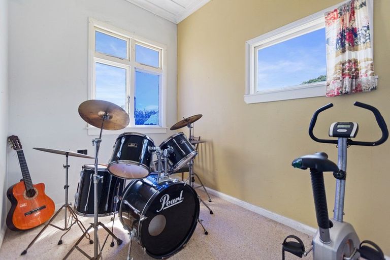 Photo of property in 246 Stent Road, Warea, New Plymouth, 4381