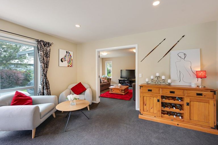Photo of property in 8 Herries Lane, Lake Hayes, Queenstown, 9304