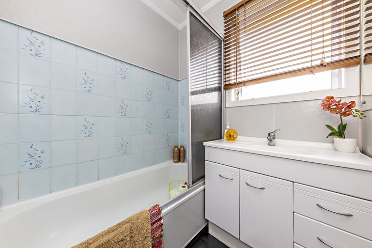 Photo of property in 29 Roseanne Road, Manurewa, Auckland, 2102