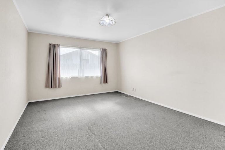 Photo of property in 984h Tremaine Avenue, Roslyn, Palmerston North, 4414