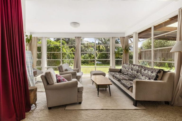 Photo of property in 24 Hatton Street, Karori, Wellington, 6012