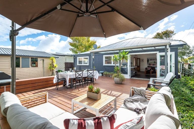 Photo of property in 84 Tennyson Street, Sydenham, Christchurch, 8023