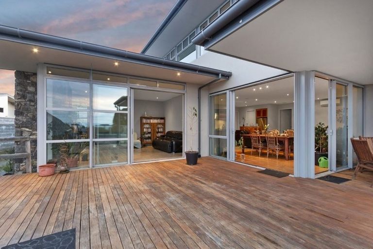 Photo of property in 11 Cirrus Lane, Mount Pleasant, Christchurch, 8081