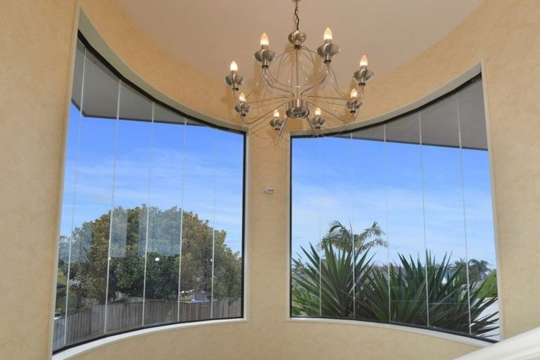 Photo of property in 6 Oxford Avenue, Te Kamo, Whangarei, 0112