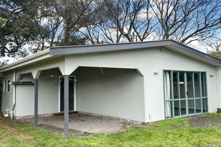 Photo of property in 73 Martin Road, Paraparaumu Beach, Paraparaumu, 5032