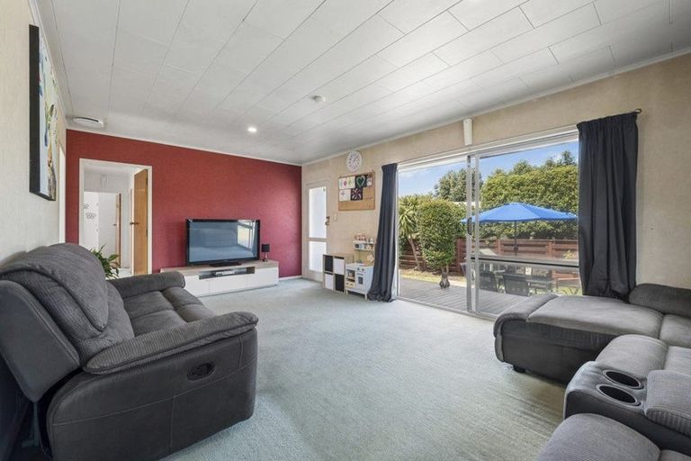 Photo of property in 6 Gem Street, Pukehangi, Rotorua, 3015
