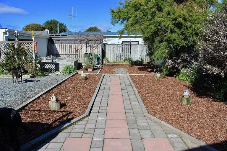 Photo of property in 129a Rangiuru Road, Otaki Beach, Otaki, 5512