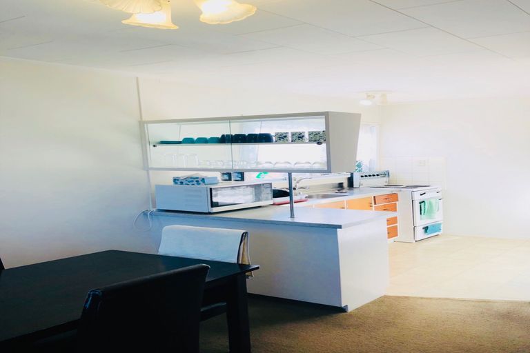 Photo of property in 2/28 Alfriston Road, Manurewa East, Auckland, 2102