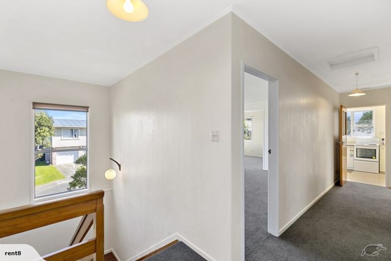 Photo of property in 96 Amapur Drive, Ngaio, Wellington, 6035