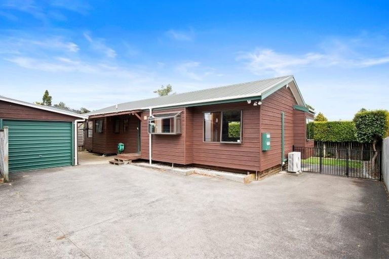 Photo of property in 42a Alma Crescent, Papakura, 2110