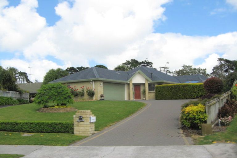 Photo of property in 18 Aristoy Close, Conifer Grove, Takanini, 2112