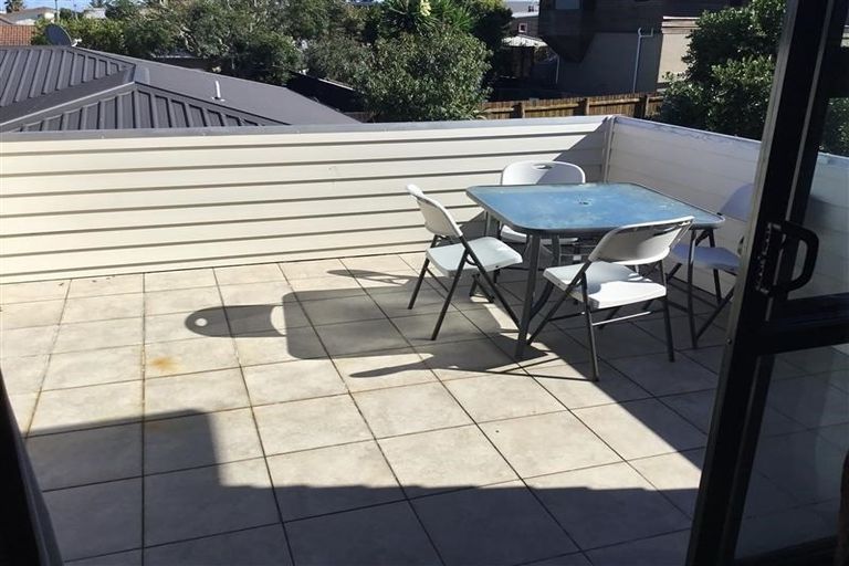 Photo of property in 13620l Papamoa Beach Road, Bethlehem, Tauranga, 3110