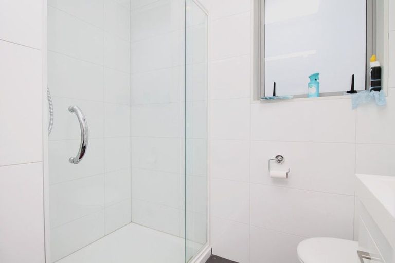 Photo of property in 185 Portage Road, New Lynn, Auckland, 0600