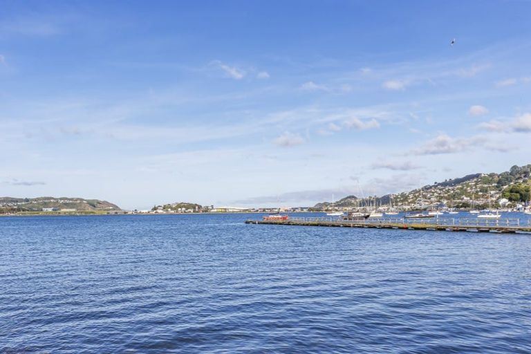 Photo of property in Patent 326 Apartments, 504s/326 Evans Bay Parade, Hataitai, Wellington, 6021